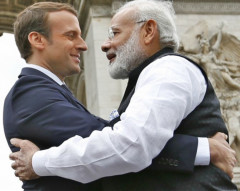 23modi-macron.jpg, nov. 2025